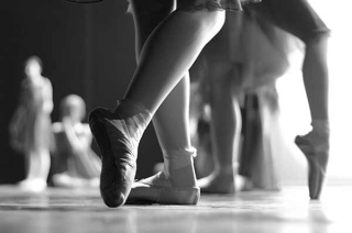 Ballett ist nur eine der vielen Möglichkeiten, bei S-eins zu tanzen Tanzschule